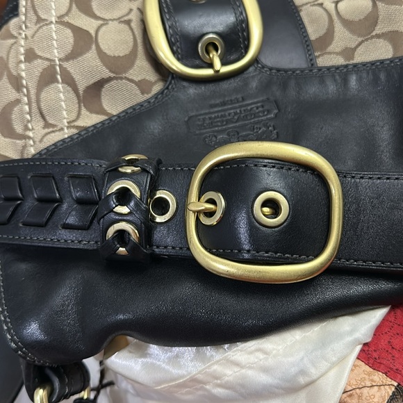 Coach Bleeker Black Leather Legacy Brown Signature Flap Buckle Bag and wallet - Picture 15 of 15